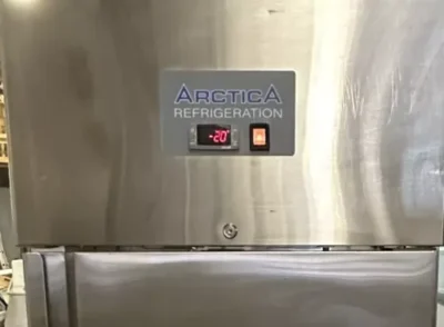 Freezer single door S/ Steel Tem -20 Excellent Condition - Image 3