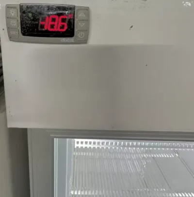 Freezer Single Door Upright Display ( Verco ) Excellent Condition*** - Image 6