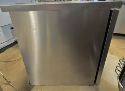 Under Counter HINGES DOOR S/Steel FRIDGE ( FOSTER ) - Image 6