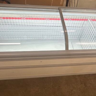 Display Freezer For Supermarket  Or Restaurant Or Takeaway LED  2.5m