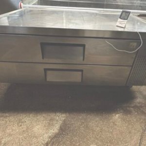 commercial under-counter refrigerated chef base with two drawers ( True )