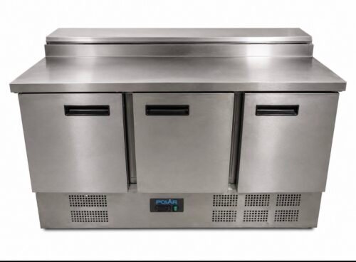 Polar 3 Door Refrigerated Pizza Prep Counter / Saladette - S Steel. - Image 3